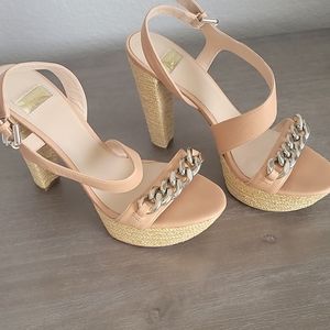 Guess by Marciano platform sandal